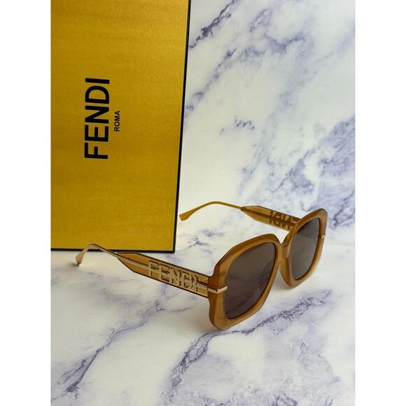 NEW Fendi FE40065I Fendigraphy Orange Square Sunglasses main image 4